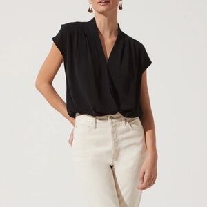 ASTR the Label | Short Sleeve Front Wrap Bodysuit